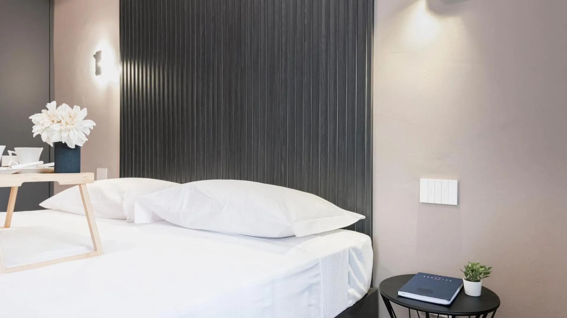 Easylife - Modern Apartment With Garden Milan