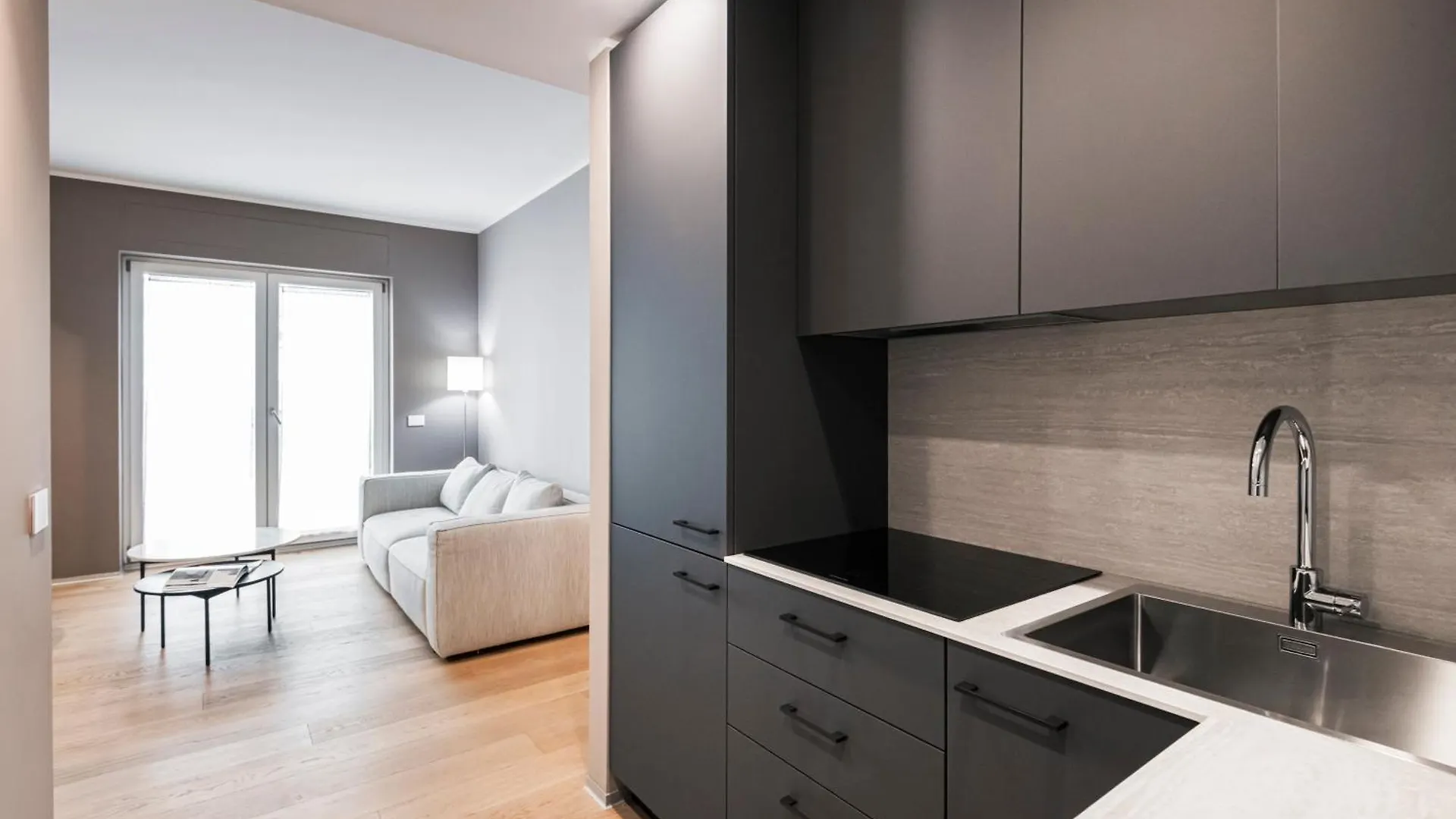 Easylife - Modern Apartment With Garden Milan