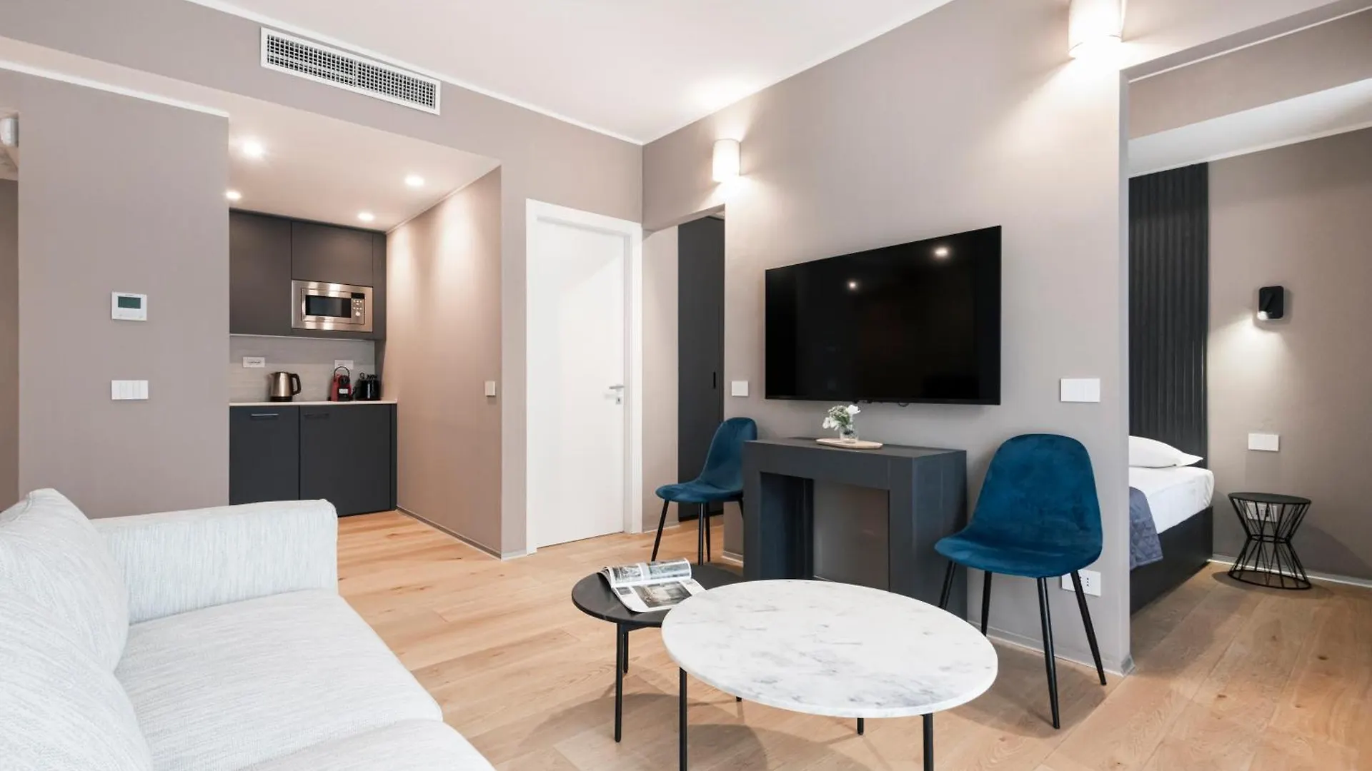 Easylife - Modern Apartment With Garden Milan