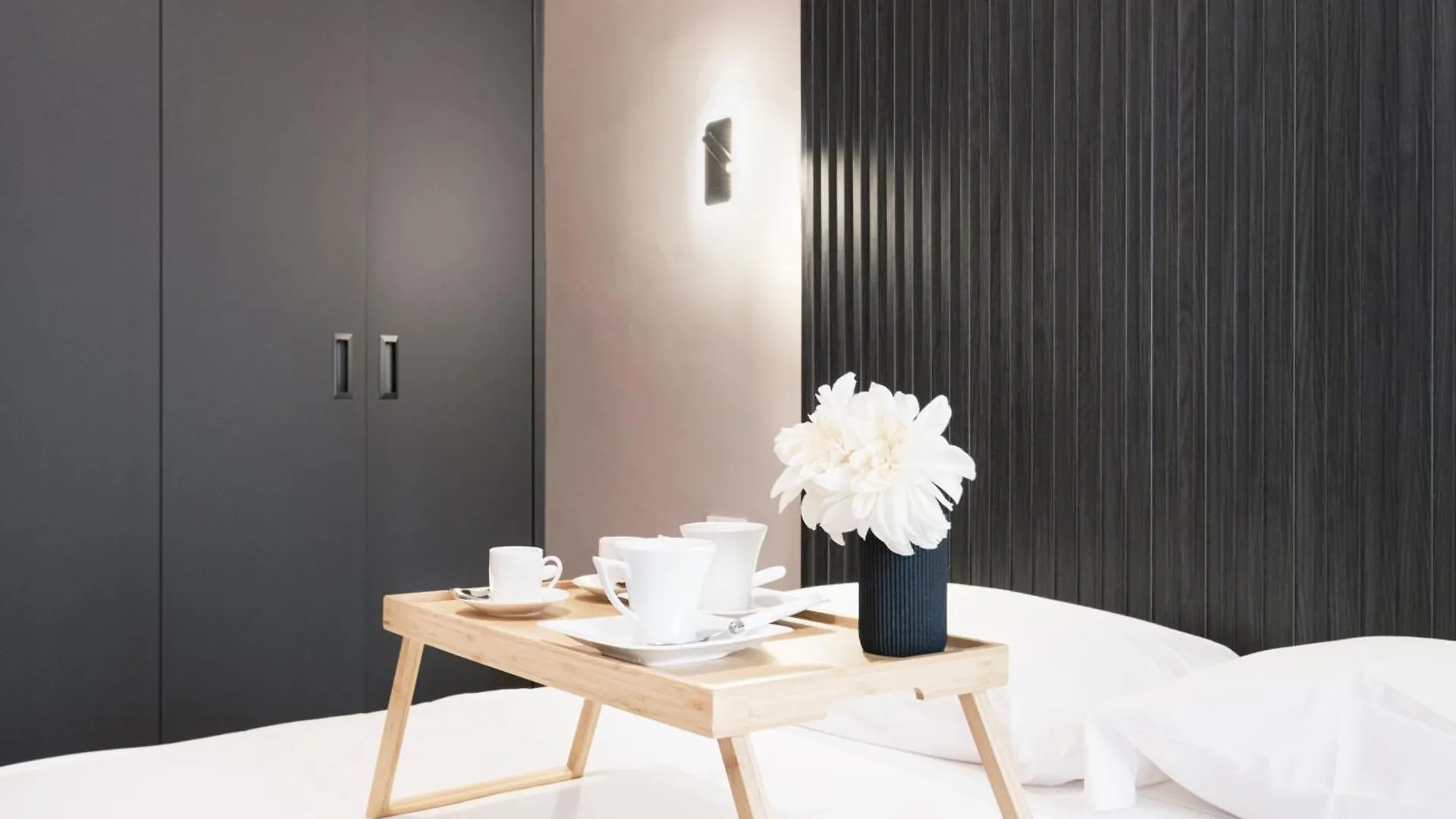 Easylife - Modern Apartment With Garden Milano 0*,