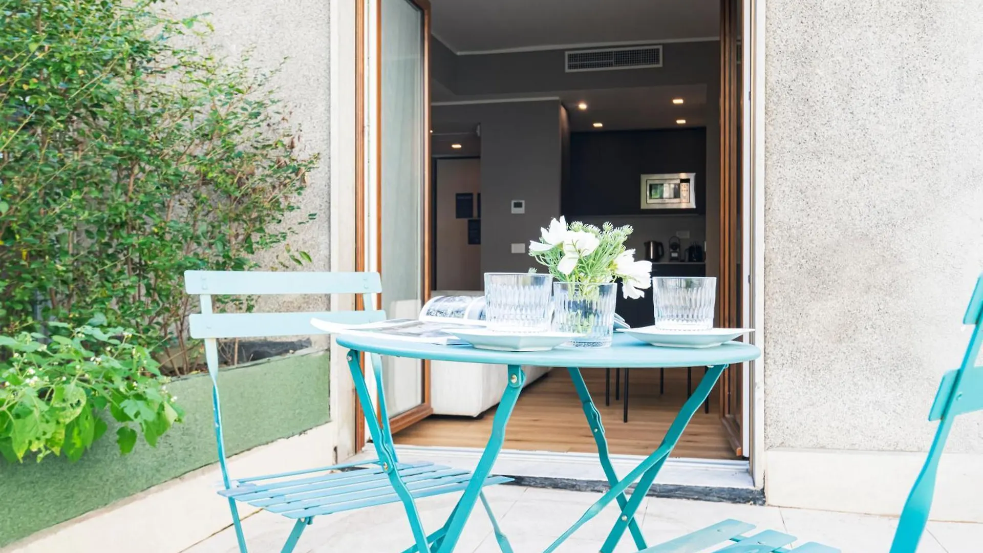 Easylife - Modern Apartment With Garden Milano